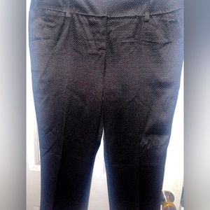Old Navy capris, size 12, black